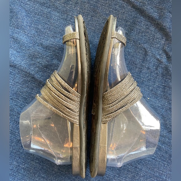 Vince Camuto Eriantha embellished sandals size 7.5 - Picture 4 of 6